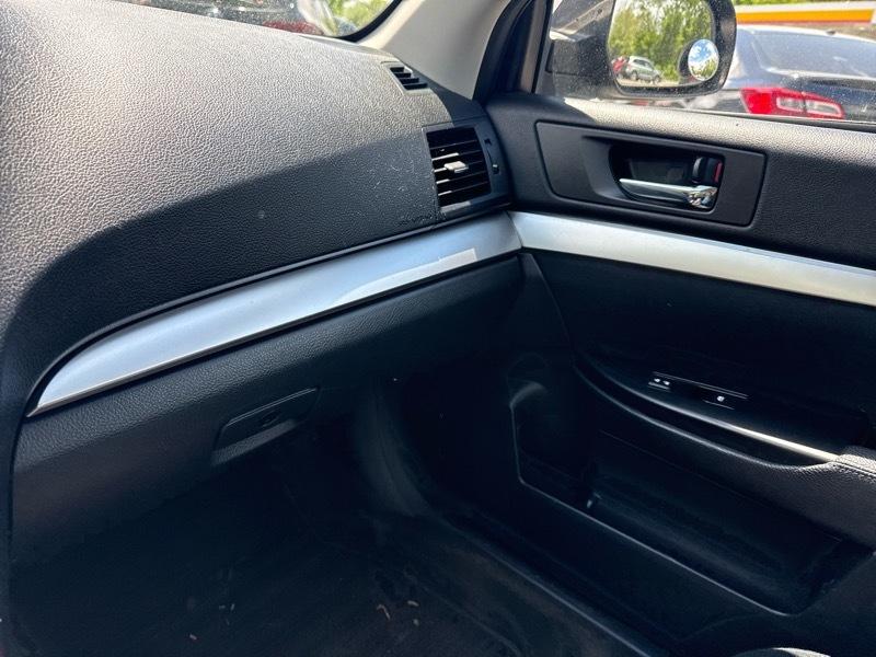 Subaru Legacy 2.5i Premium 2014