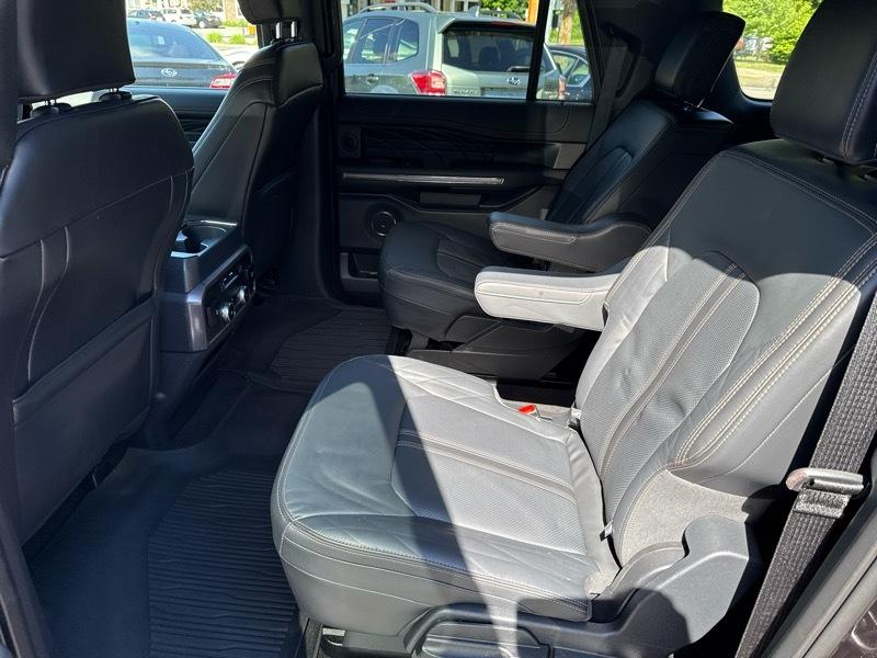 Ford Expedition MAX Platinum 4WD 2024