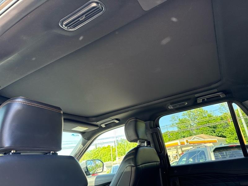 Ford Expedition MAX Platinum 4WD 2024