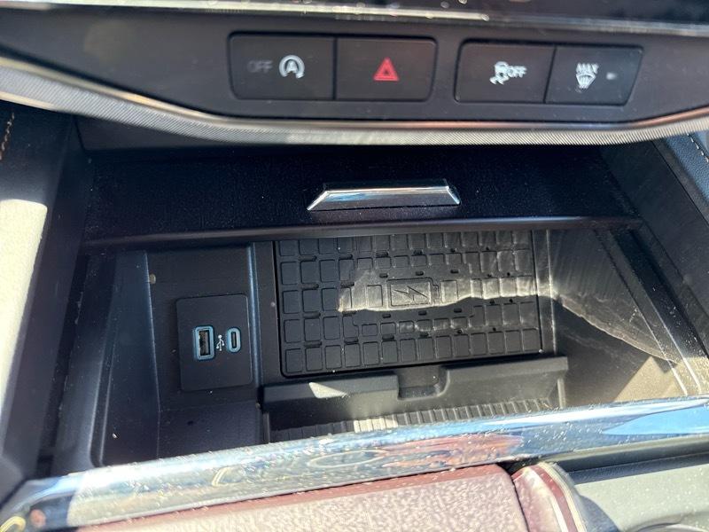 Ford Expedition MAX Platinum 4WD 2024