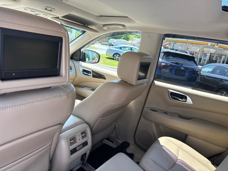Nissan Pathfinder 4WD 4dr Platinum 2014
