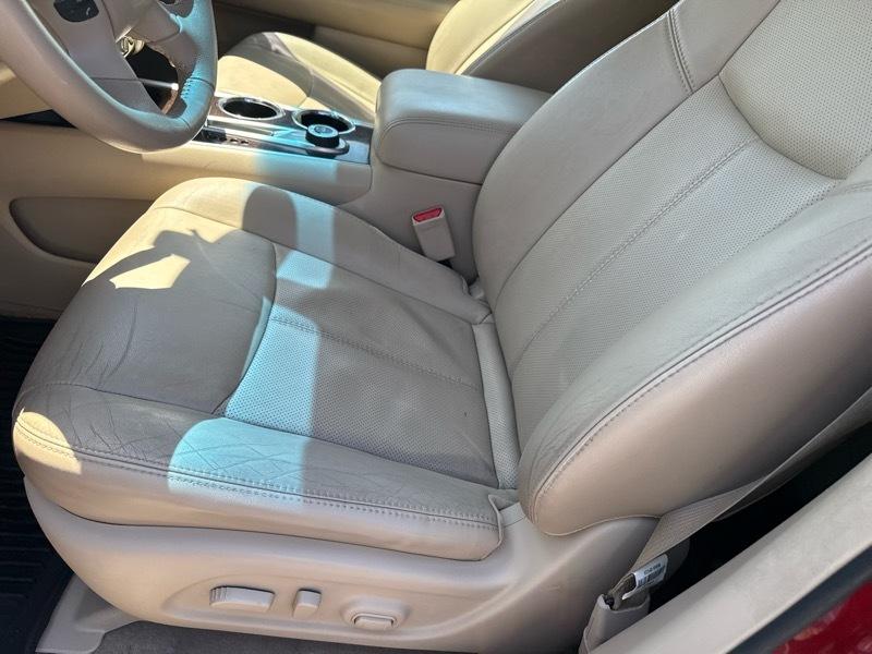 Nissan Pathfinder 4WD 4dr Platinum 2014