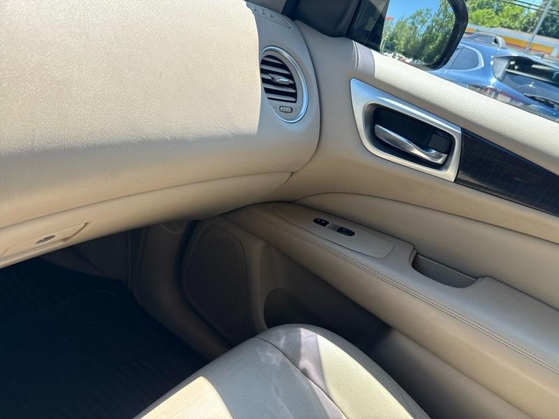 Nissan Pathfinder 4WD 4dr Platinum 2014