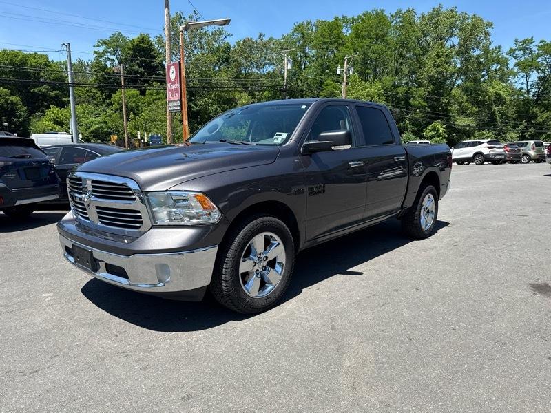 RAM 1500 4WD Crew Cab 149" Big Horn 2015