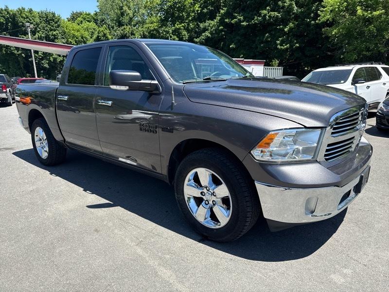 RAM 1500 4WD Crew Cab 149" Big Horn 2015
