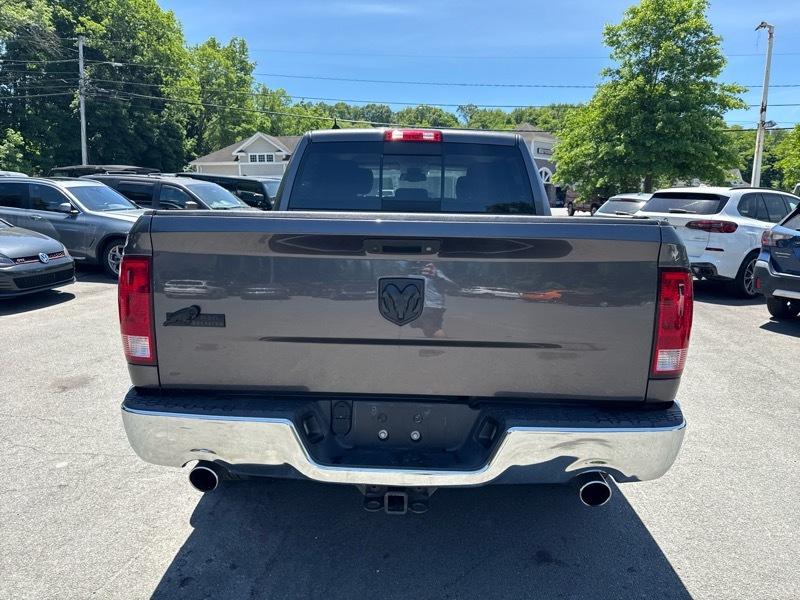 RAM 1500 4WD Crew Cab 149" Big Horn 2015