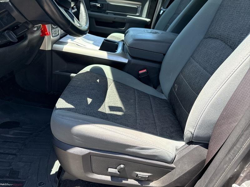 RAM 1500 4WD Crew Cab 149" Big Horn 2015