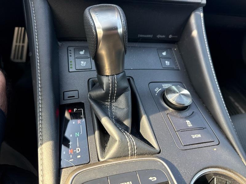 Lexus RC 300 AWD 2018