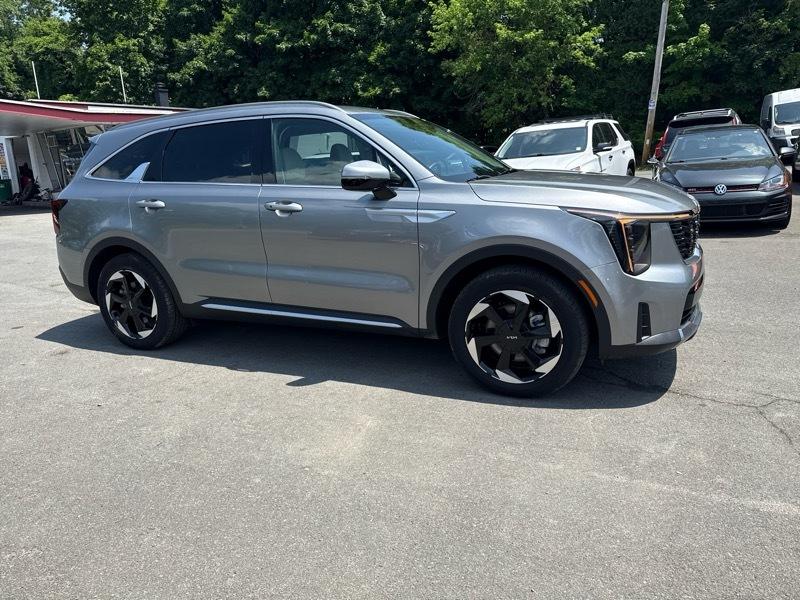 Kia Sorento Hybrid EX AWD 2025