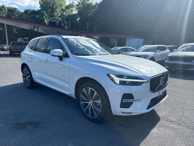 Volvo XC60 T8 Momentum Hybrid AWD 2022