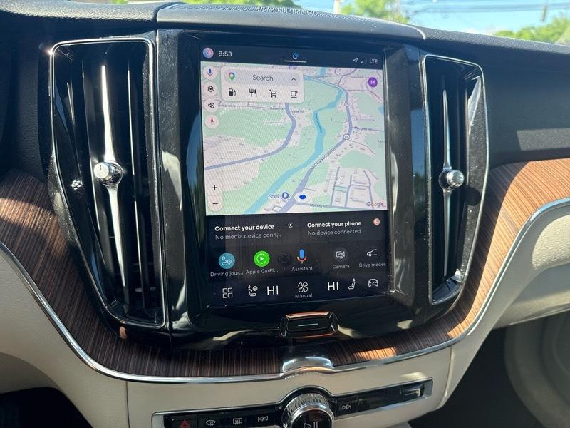 Volvo XC60 T8 Momentum Hybrid AWD 2022