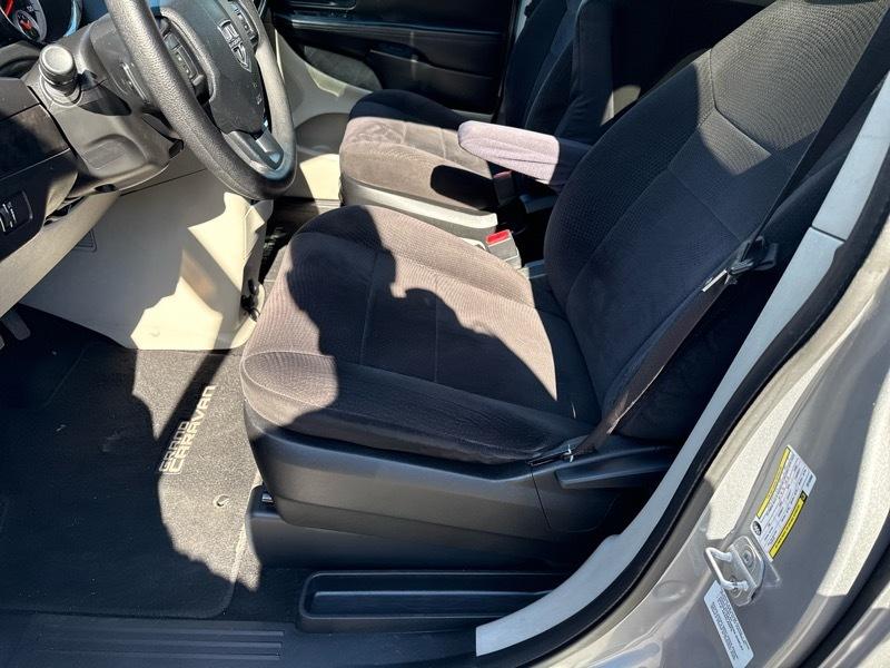 Dodge Grand Caravan SE 2014