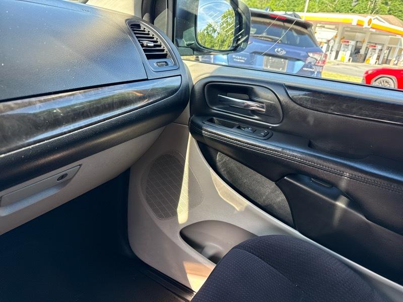 Dodge Grand Caravan SE 2014