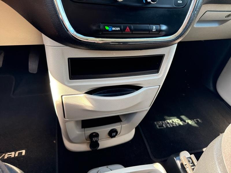 Dodge Grand Caravan SE 2014