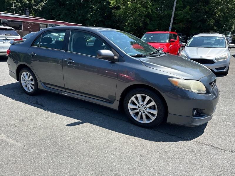 Toyota Corolla 4dr Sdn Auto (Natl) 2010