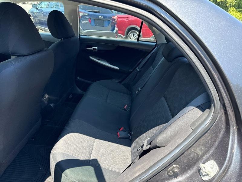 Toyota Corolla 4dr Sdn Auto (Natl) 2010