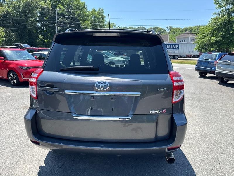 Toyota RAV4 Sport I4 4WD 2011