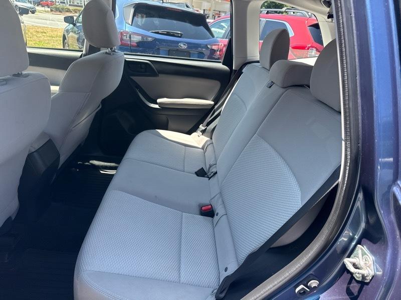 Subaru Forester 2.5i Premium PZEV CVT 2016