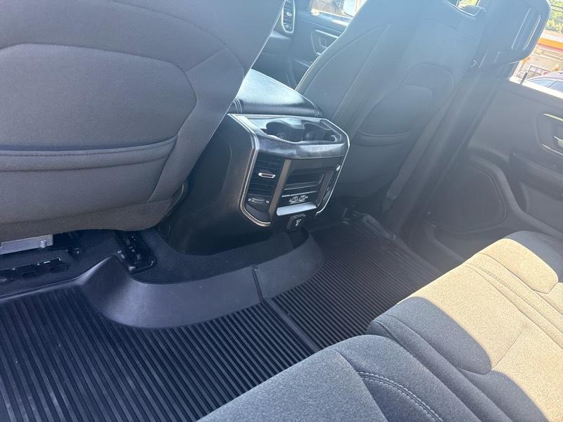 RAM 1500 Big Horn Crew Cab SWB 4WD 2019