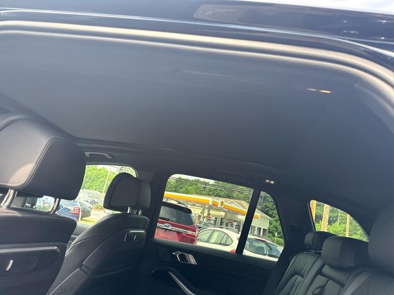 BMW X5 M60i 2024