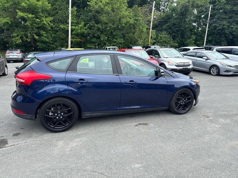 Ford Focus SE Hatch 2016