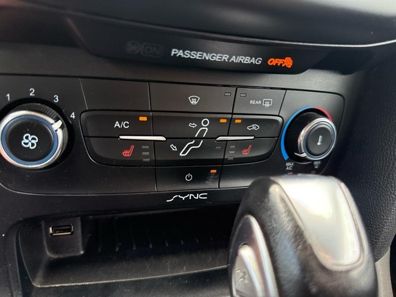 Ford Focus SE Hatch 2016