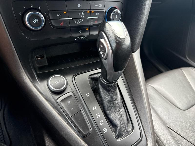 Ford Focus SE Hatch 2016