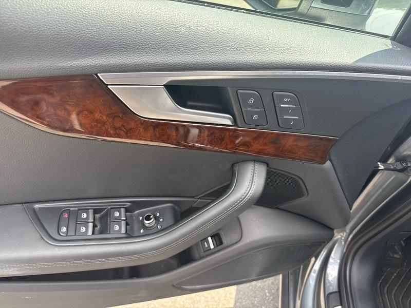 Audi A4 2.0 TFSI Premium Plus quattro 7A 2019