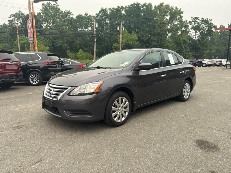 2015 Nissan Sentra 4-Door Sedan