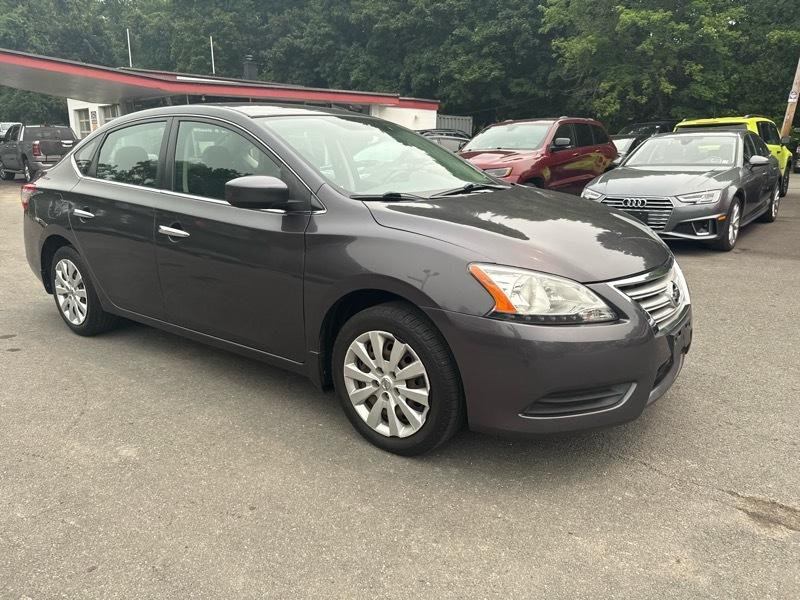 Nissan Sentra 4-Door Sedan 2015