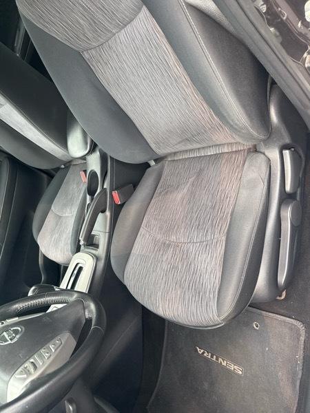 Nissan Sentra 4-Door Sedan 2015