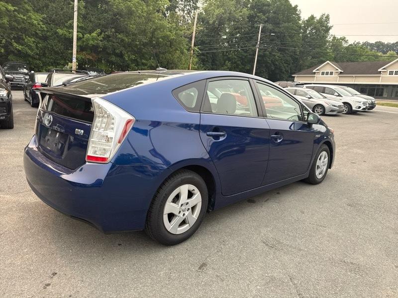 Toyota Prius Prius V 2010