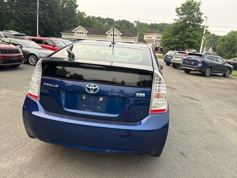 Toyota Prius Prius V 2010