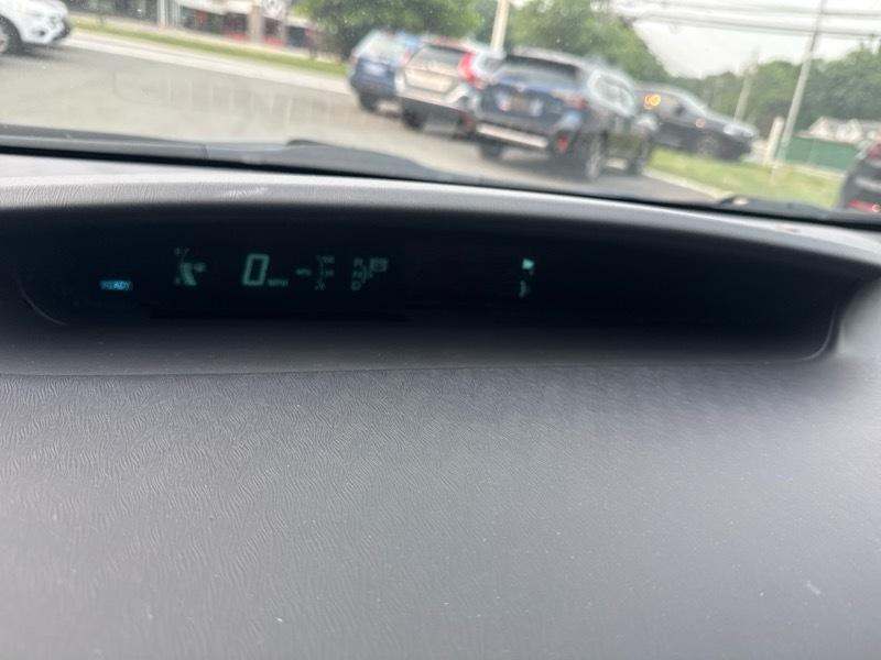 Toyota Prius Prius V 2010