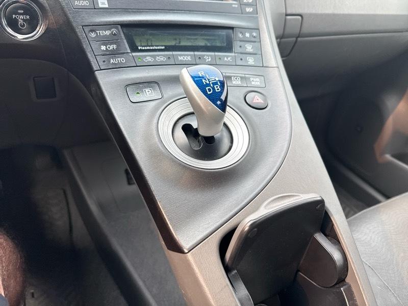 Toyota Prius Prius V 2010