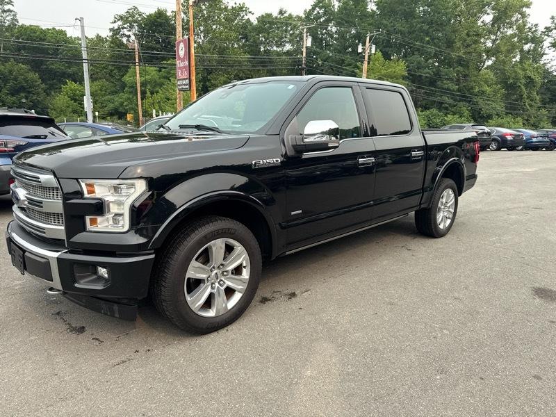 2017 Ford F-150 4WD SuperCrew 145" Platinum