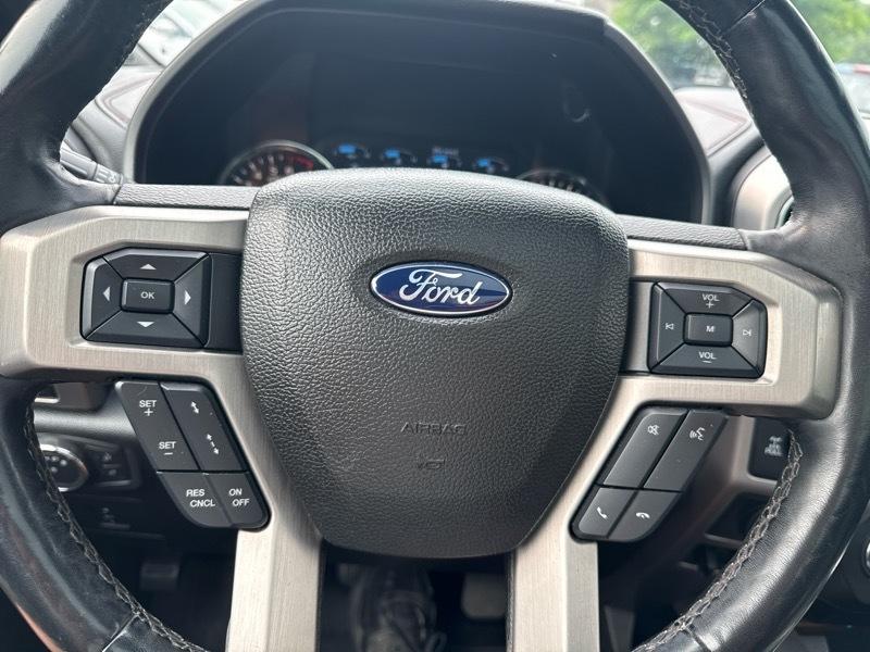 Ford F-150 4WD SuperCrew 145" Platinum 2017