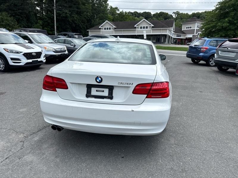 BMW 3-Series 328i xDrive Coupe - SULEV 2012