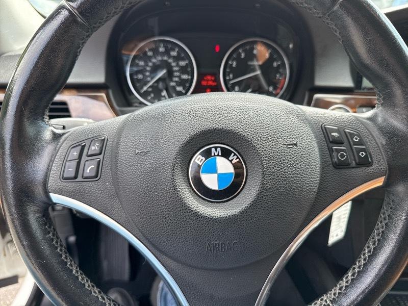 BMW 3-Series 328i xDrive Coupe - SULEV 2012