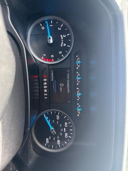 Ford F-250 SD XLT SuperCab Long Bed 4WD 2017