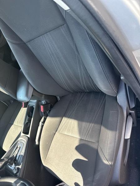 Ford Focus SE Sedan 2016