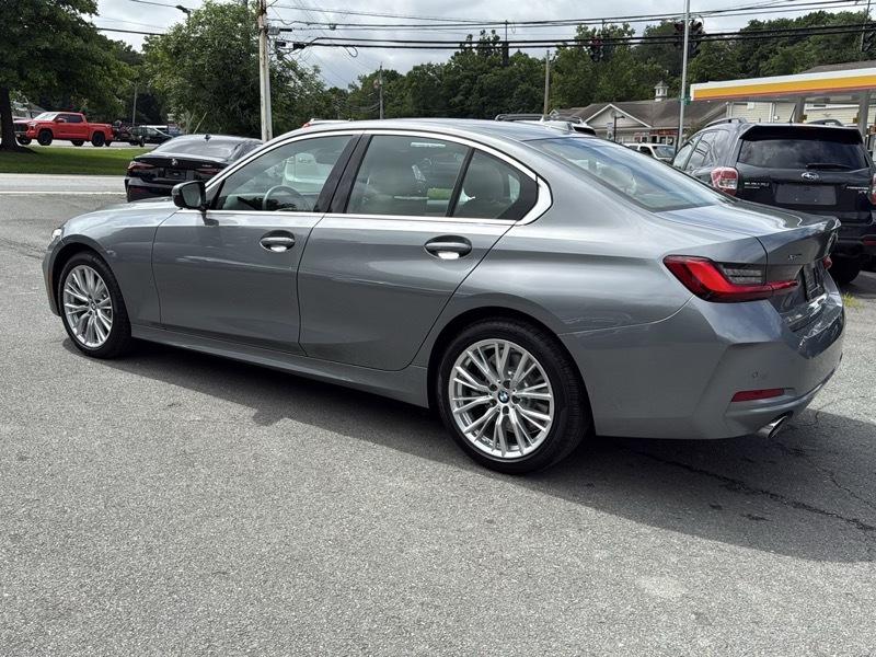 BMW 3-Series 330i xDrive 2024