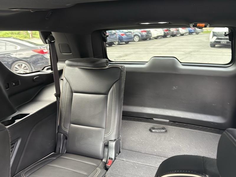 GMC Yukon 4dr 4WD SLT 2022