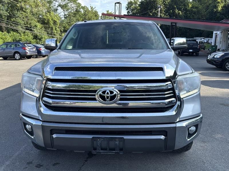 Toyota Tundra Platinum CrewMax 5.7L 4WD 2016