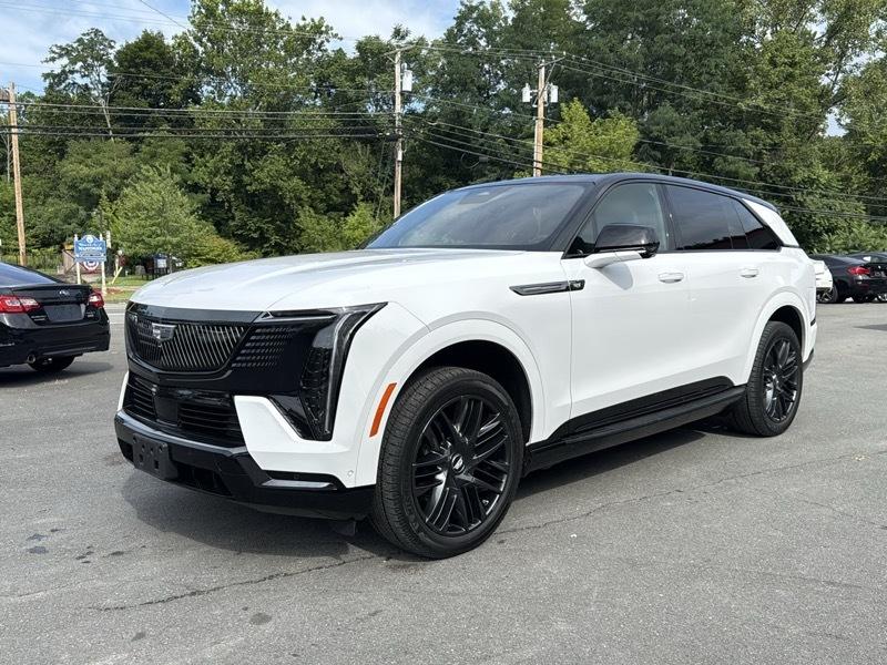 2025 Cadillac Escalade IQ Sport-1