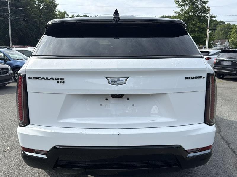 Cadillac Escalade IQ Sport-1 2025