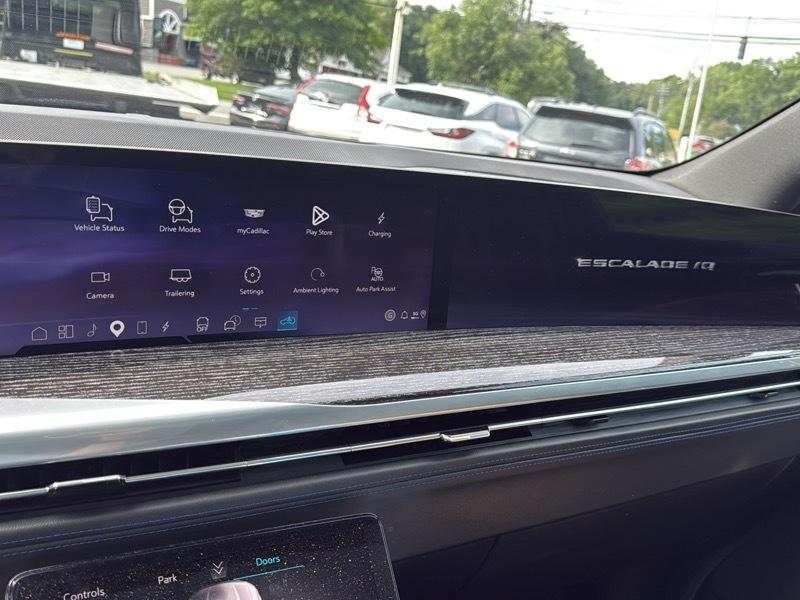 Cadillac Escalade IQ Sport-1 2025