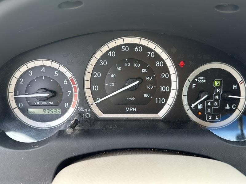 Toyota Sienna 4dr CE 7-Passenger 2006