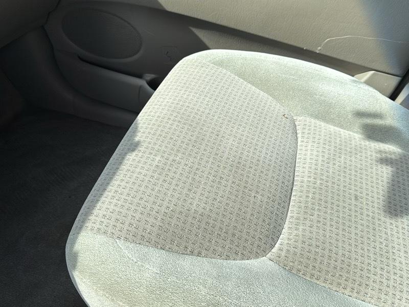 Toyota Sienna 4dr CE 7-Passenger 2006
