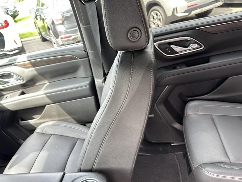 Chevrolet Suburban LT 4WD 2023